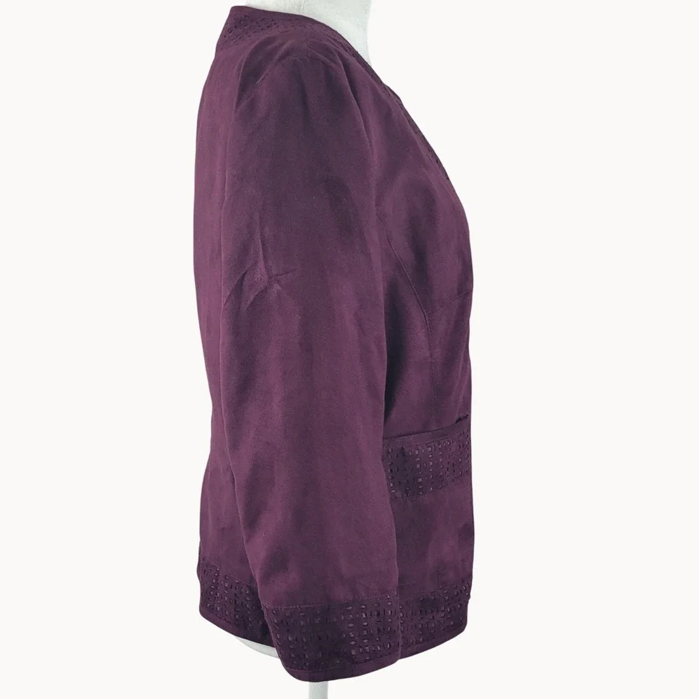 East‎ 5th Faux Suede Jacket Womens Medium Purple Open Front Laser Cut Blazer